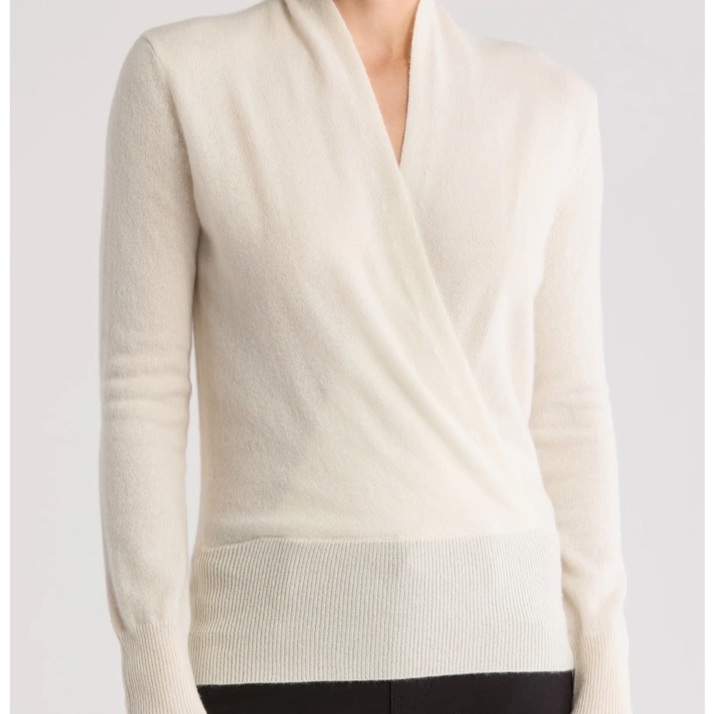 Sofia Cashmere Cream V-Neck Sweater